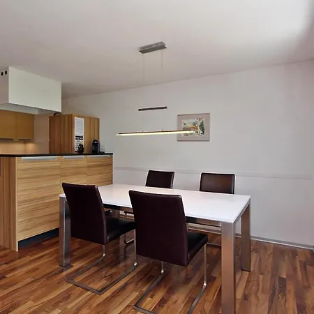 Las Vals D15 Apartment